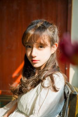 三年免费在线观看！海量<strong>大片</strong>、<strong>动漫</strong>资源任你选？超全<strong>免费观看</strong>指南！